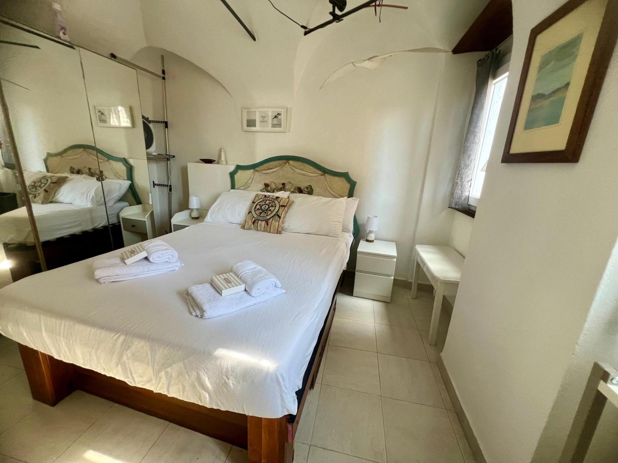 Suite Terrace In Pigna - Санремо Екстер'єр фото